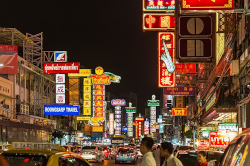 Yaowarat Road Night Market