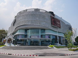 maya mall