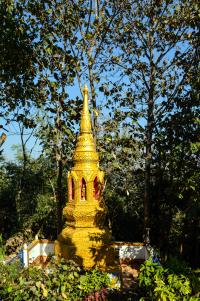 Wat_Doi_Khao_Kwai_09